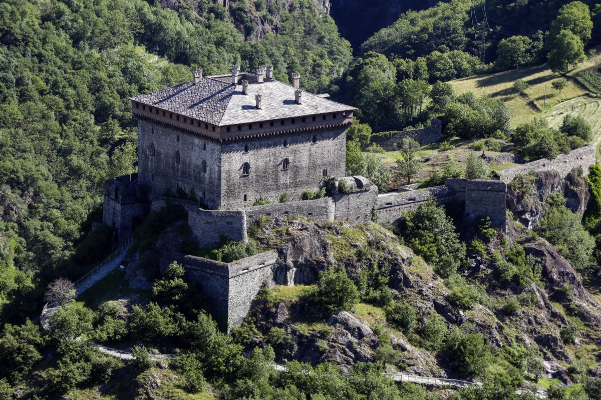VALLE D'AOSTA-Castello di Verrès (foto Enrico Romanzi)-8551