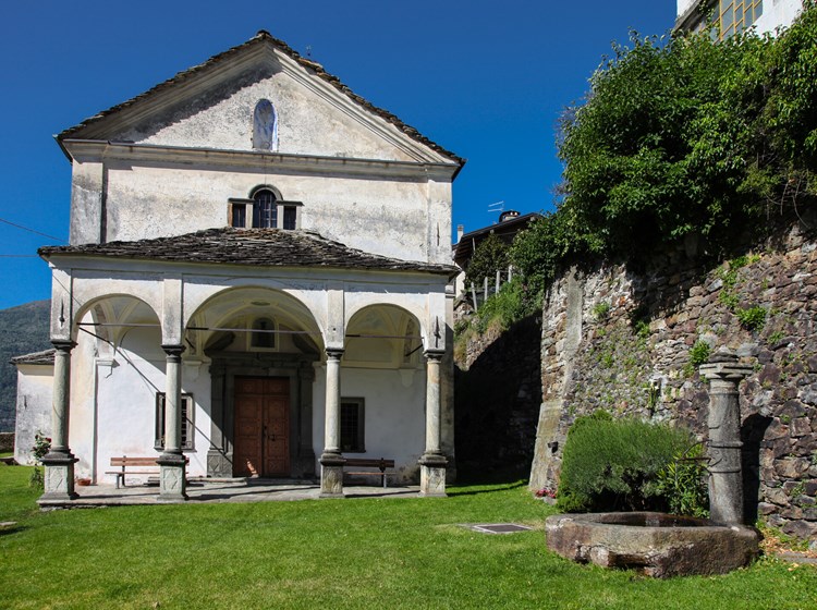 Santuario di Perloz 
