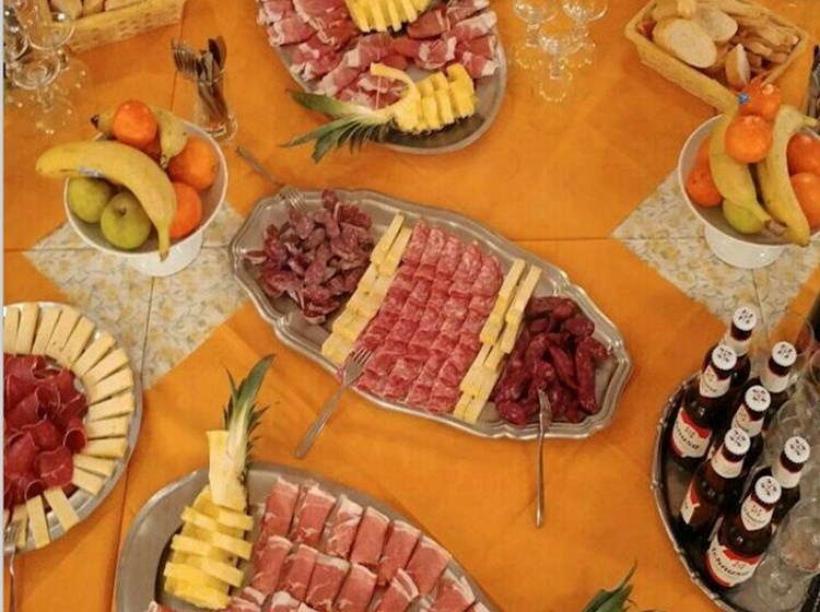 Platter of cold cuts and cheeses from the region