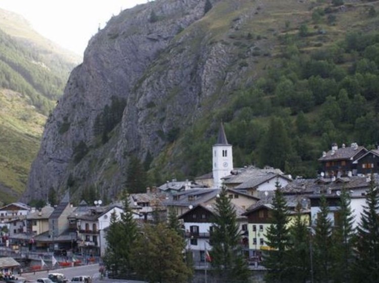 Le clocher du musée qui accueille l'église
