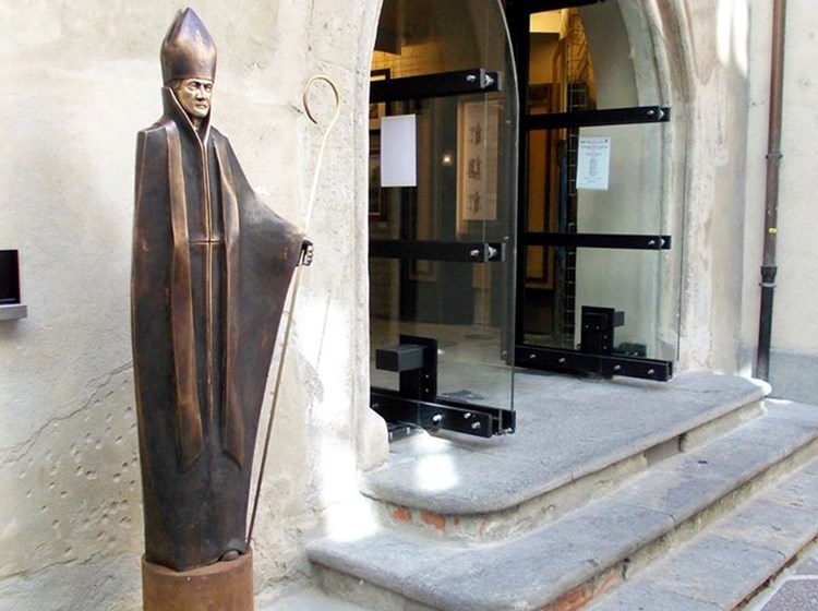 Statue de Saint Grat en bronze