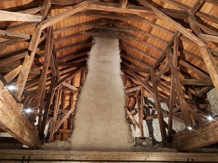 Aymavilles Castle - wooden roof trusses