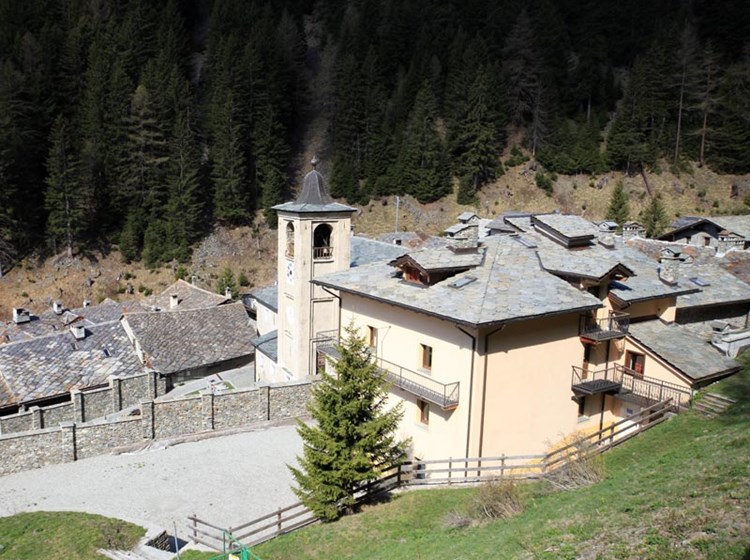 La chiesa di Saint-Rhémy