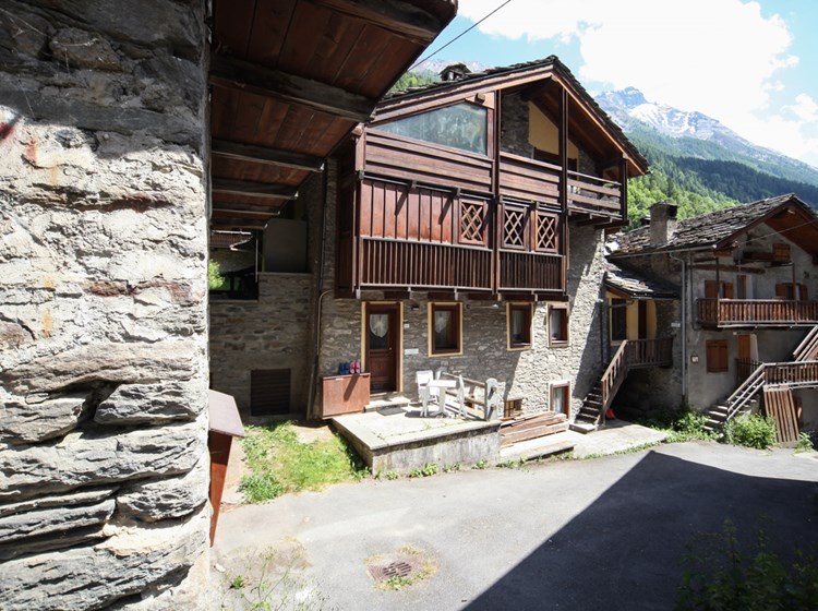 Nel villaggio di Vieux