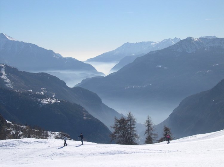 Brouillard dans le fond de vallée