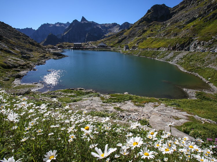 Lago e ospizio del Gran San Bernardo - Saint-Rhemy