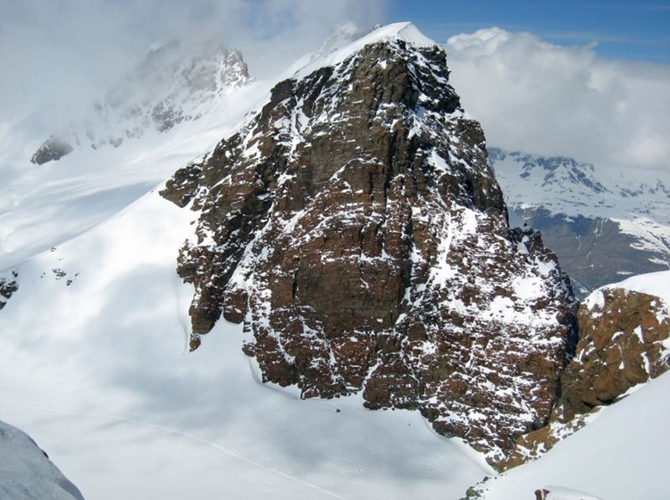 The eastern slope of Roccia Nera