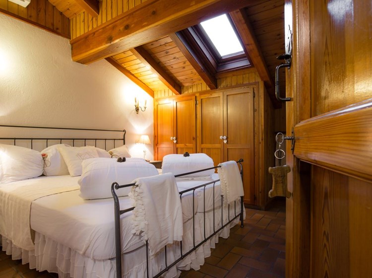 Donnas - Albergo Saint-Ours camera