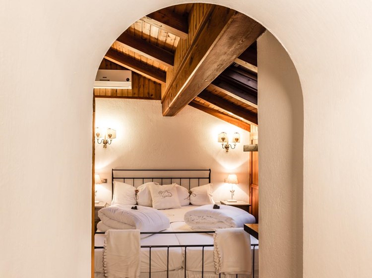 Donnas - Albergo Saint-Ours camera