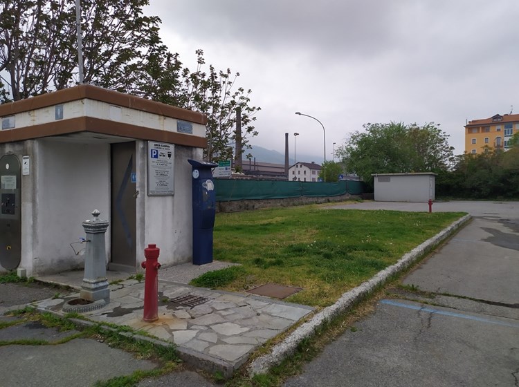 Area Sosta Camper Via Caduti del lavoro - Aosta
