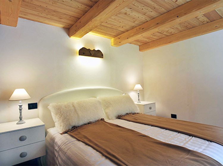 C.A.V. LOO BACH RESIDENZE