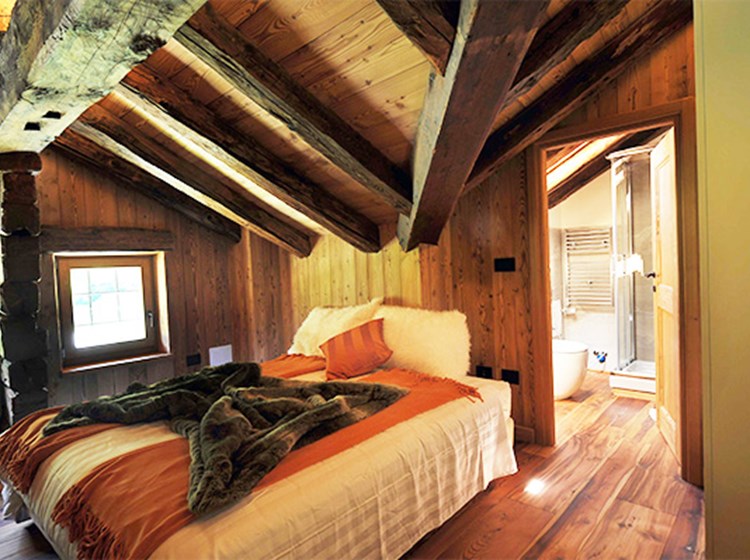 C.A.V. LOO BACH RESIDENZE