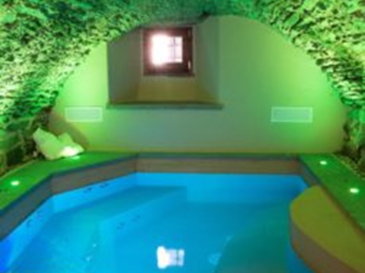 Chambre D'Hôtes Au coeur du village - SPA