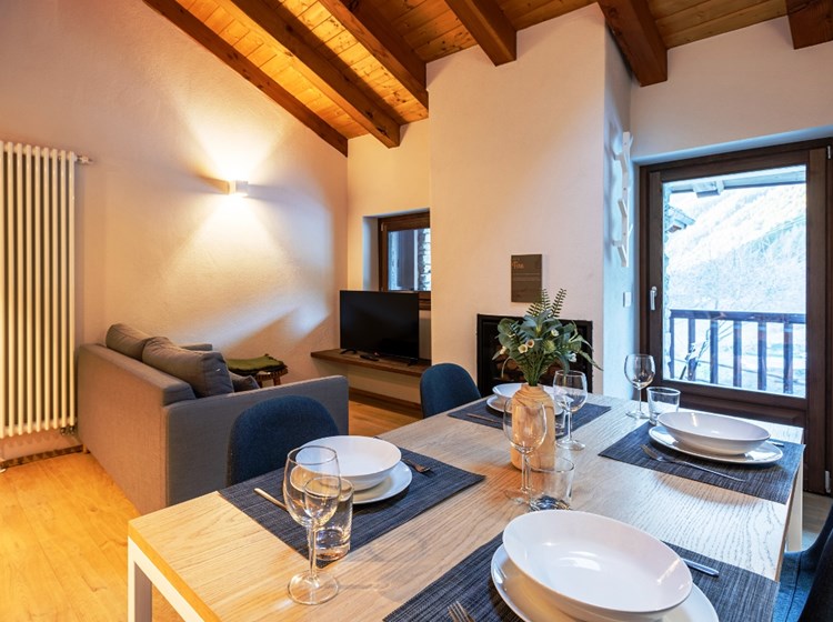 CAV Cachettes - appartement coin repas