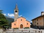 Gignod church - facade