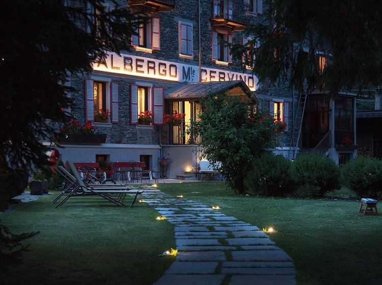 Ingresso alla Trattoria del Cervino