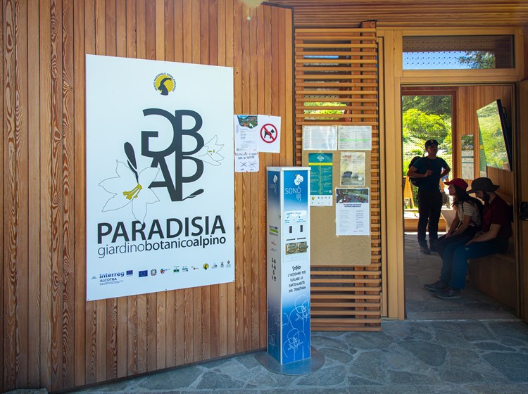 Jardin botanique alpin Paradisia