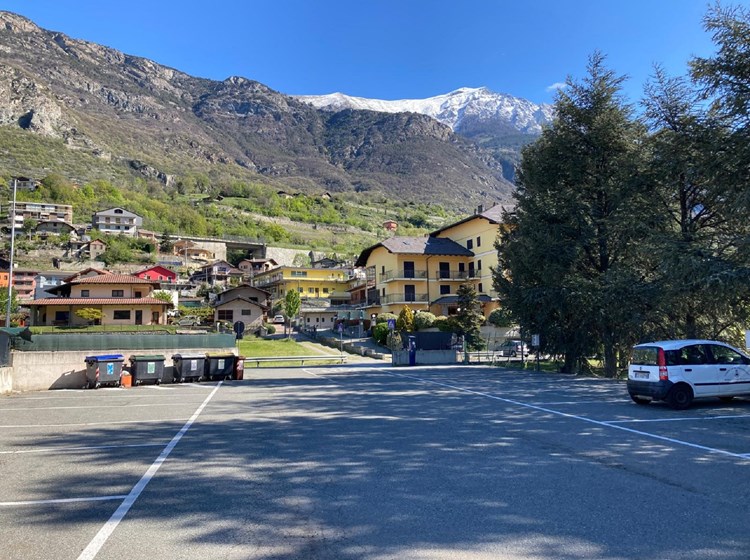 aire camping-cars Perolles - Châtillon