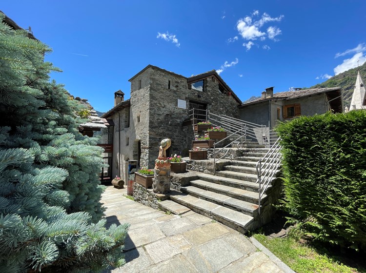 Bibliothèque de Antey
