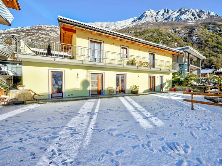 B&B Il Girasole - winter exterior