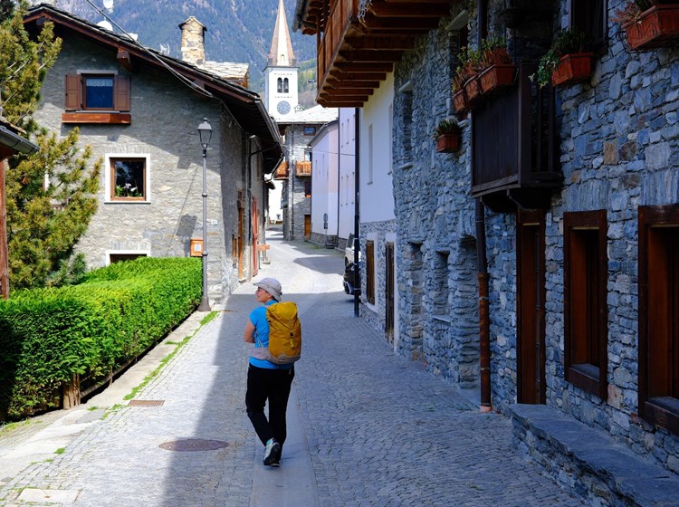 Passeggiata a la Salle e nelle sue frazioni