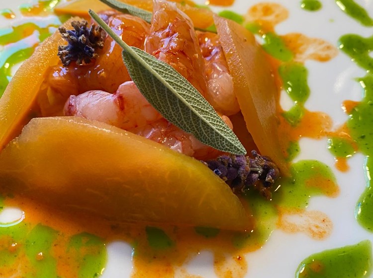 Altitude - Champagne & Gourmet