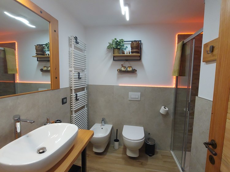 Mes Vallees Trognon - La Vieula - salle de bain 