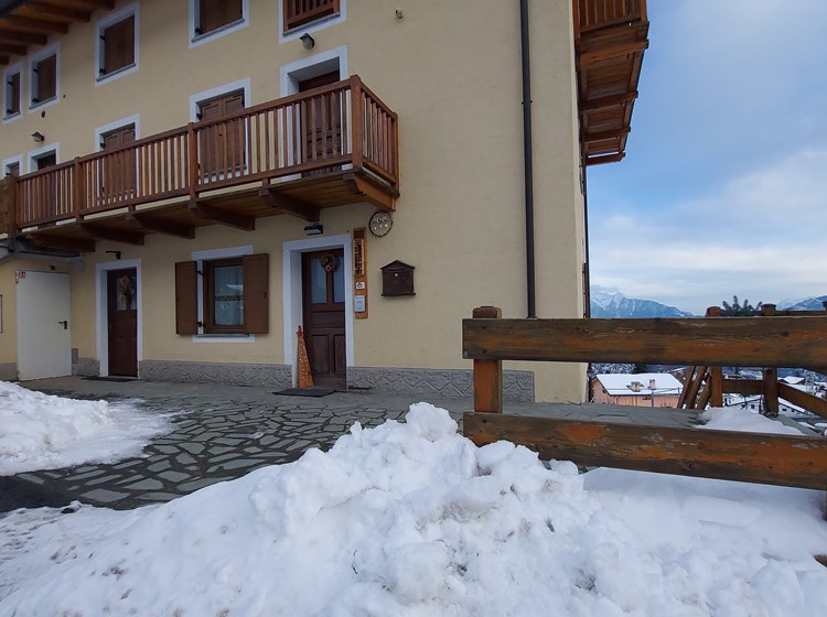 Mes Vallees Trognon - Winter exterior