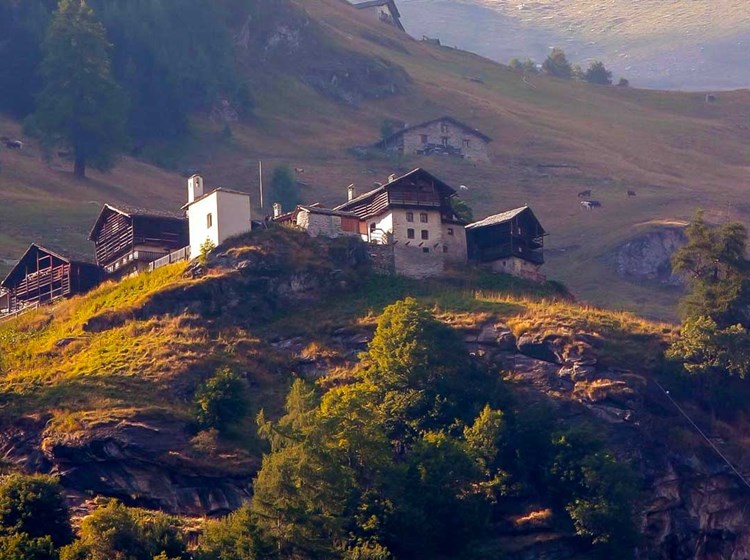 Rifugio Alpenzu Grande -  Alpenzu Grande Village